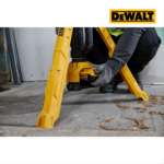 ไฟสปอร์ตไลท์ LED 3 ขา DCL079N 18V (20VMax) (เฉพาะเครื่อง) DEWALT - Image 4